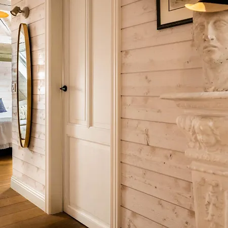 Maison Amodio Boutique Adults Only Bed & Breakfast 2*