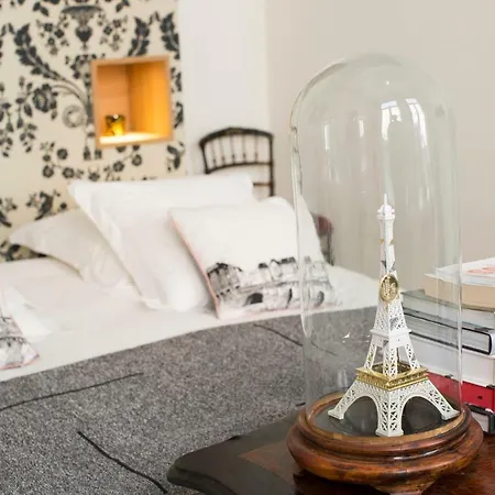 Maison Amodio Boutique Adults Only Bed & Breakfast 2*